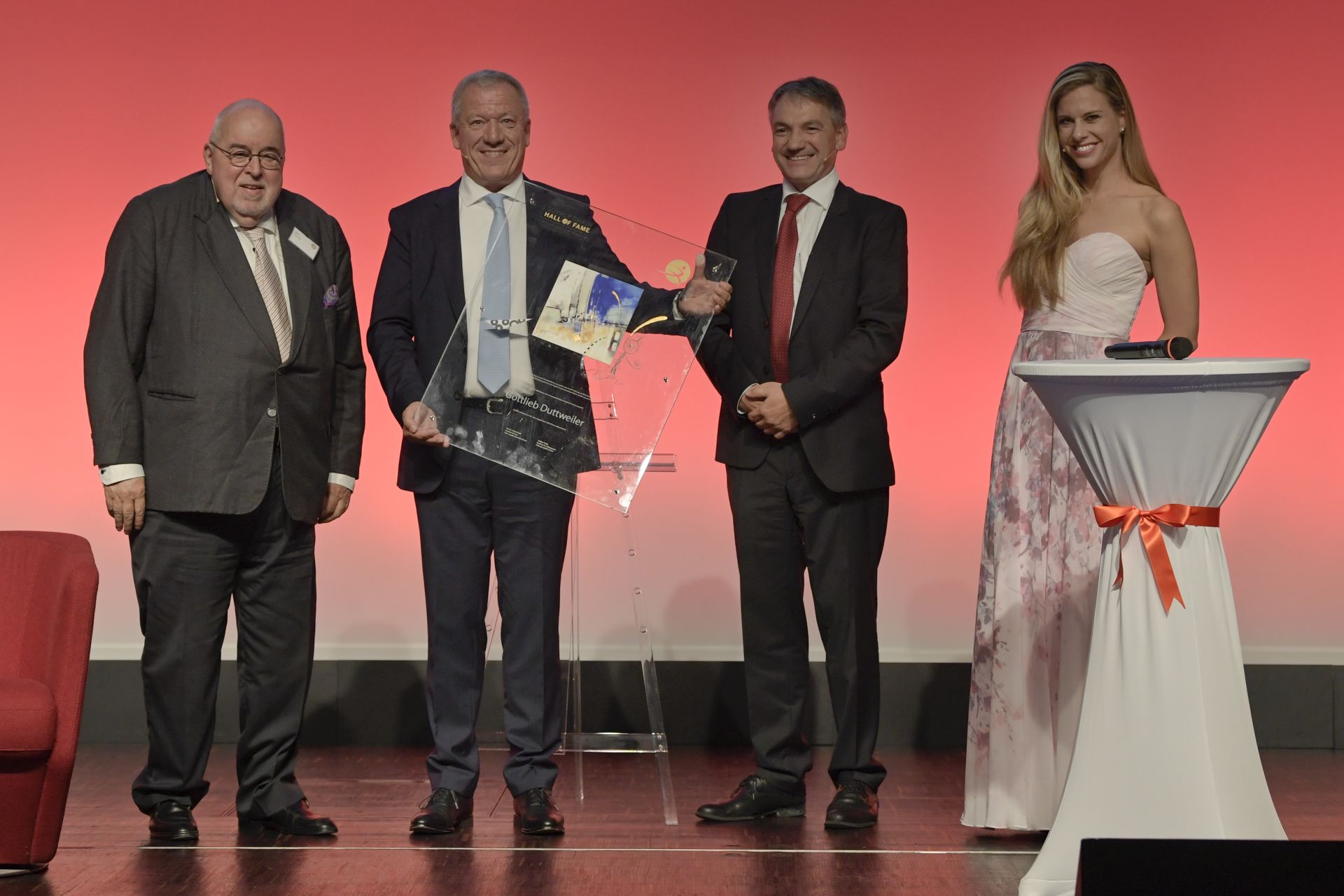 Gottlieb Duttweiler in der SHOF 2019